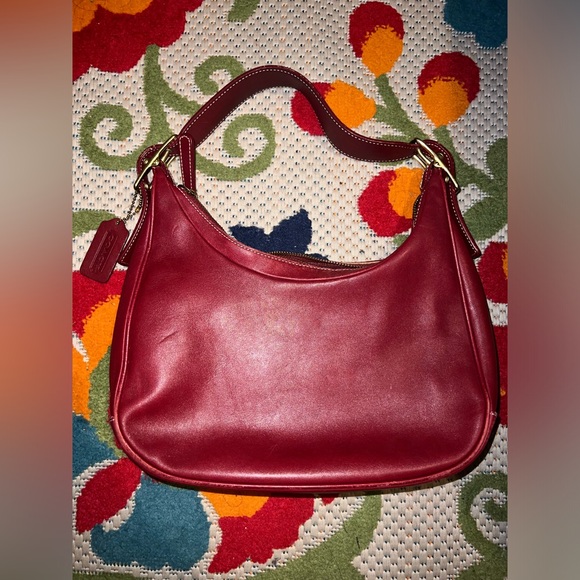 ❤️Vintage coach red legacy west hobo 9342❤️ - Picture 7 of 8